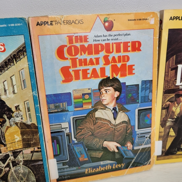 6 Book Bundle Scholastic Apple Set 6 Chapter Books Vintage Modern Mix Fiction - Picture 9 of 16